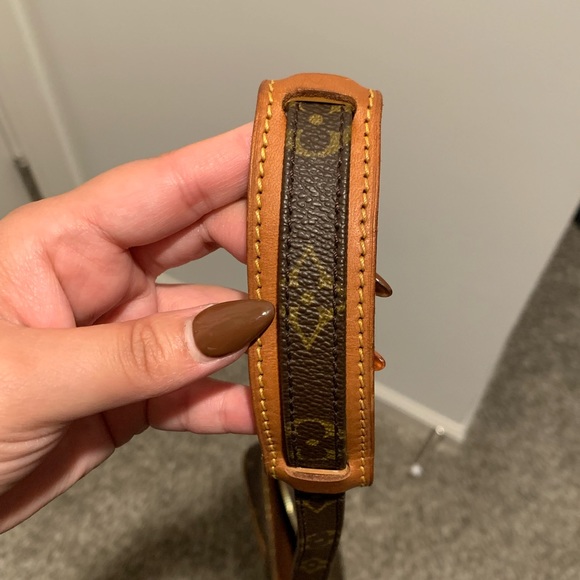 LV Mono Marly Bandouliere crossbody - Picture 7 of 7